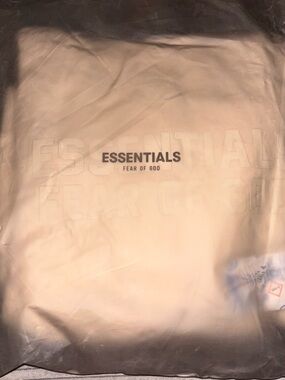 Fear of God Essentials Eggshell / oversized Hoodie